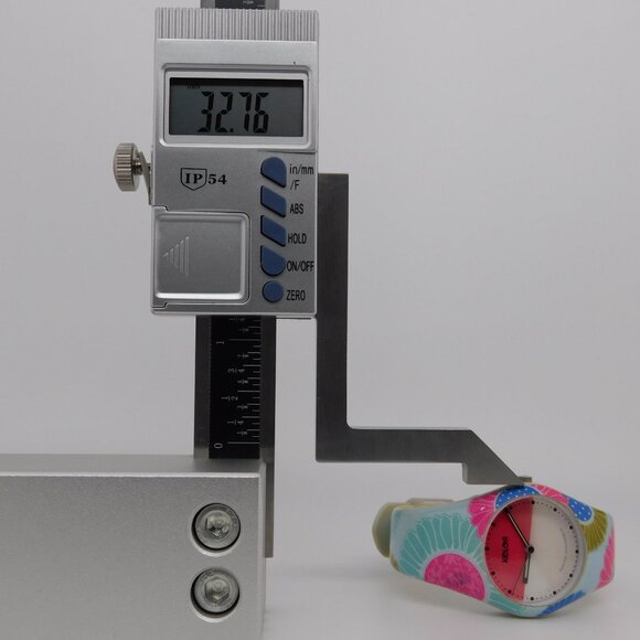 KOLOR by noon copenhagen Quartz Analog Women's Watch New Battery - Picture 10 of 10